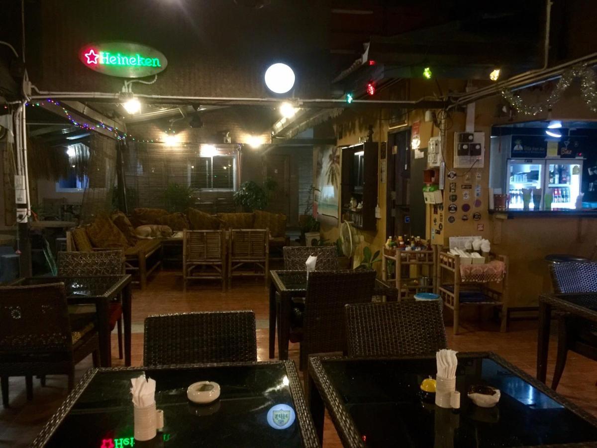 באן פה Harry'S Beach Club מראה חיצוני תמונה