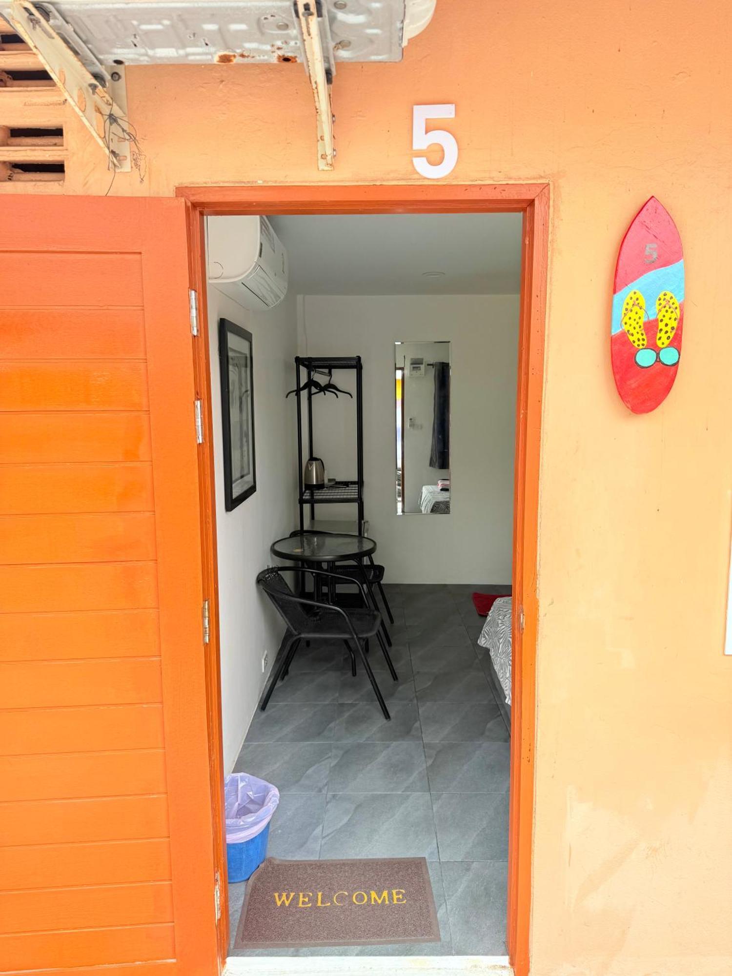 באן פה Harry'S Beach Club מראה חיצוני תמונה